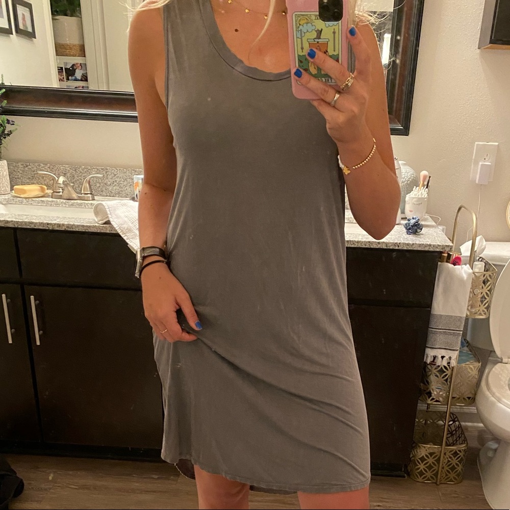 Open back dusty purple casual dress